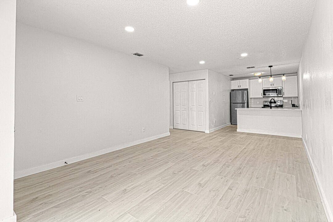 5395 SE 30th Pl, Unit A in Ocala, FL - Foto de edificio