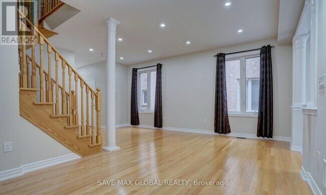 62 Ebury Dr in Brampton, ON - Building Photo - Building Photo