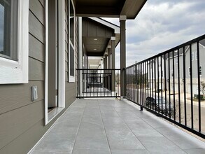 21518 Sir Walter Ln in San Antonio, TX - Foto de edificio - Building Photo