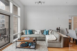 1336 Belmont St NW in Washington, DC - Building Photo - Building Photo