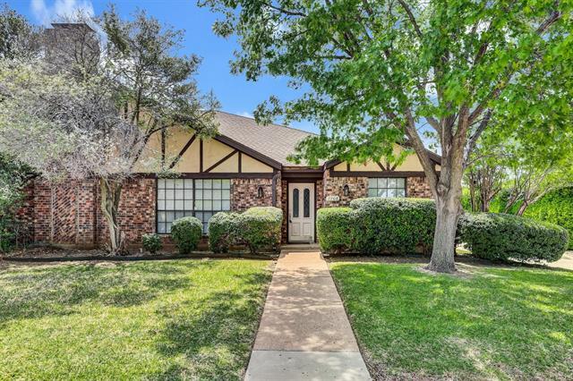 3908 Morman Ln in Addison, TX - Building Photo