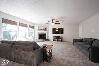 14543 Gooseberry Dr in Fishers, IN - Building Photo - Building Photo