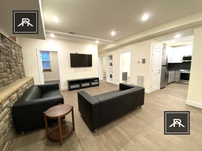 property at 1618 Beacon St