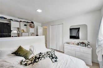 1548 NE 131st Ln in North Miami, FL - Building Photo - Building Photo