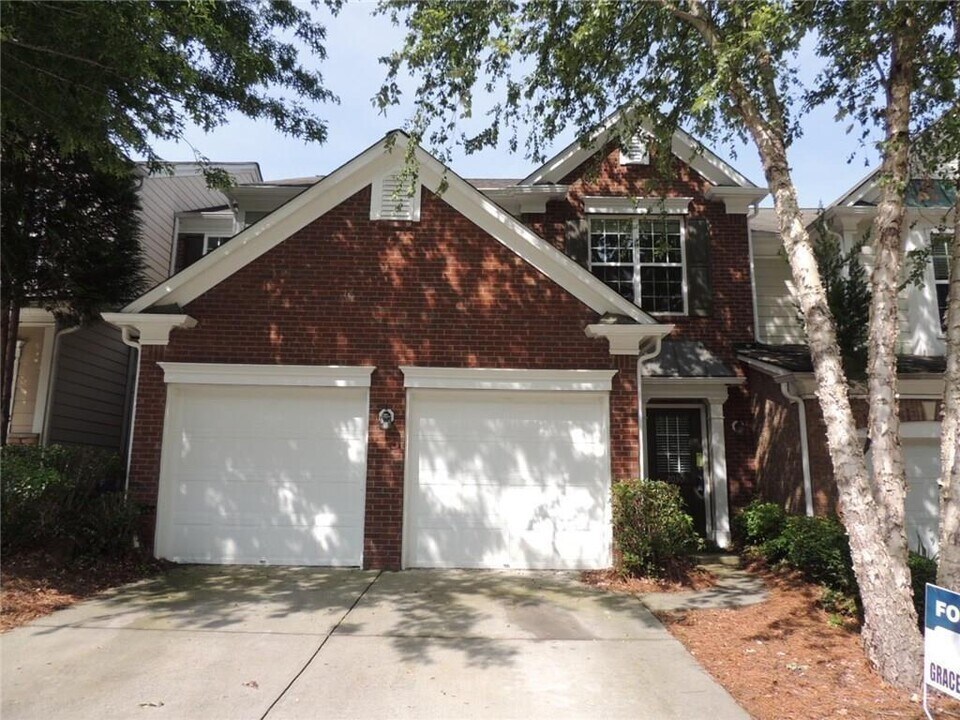 2030 Fosco Dr NW in Duluth, GA - Building Photo