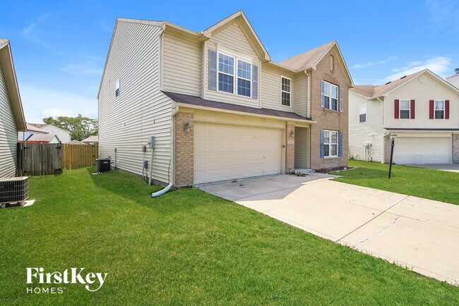 5569 Bracken Dr in Indianapolis, IN - Building Photo - Building Photo