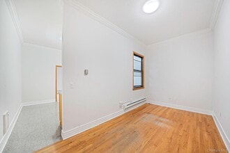 42 North St in Hempstead, NY - Building Photo - Building Photo
