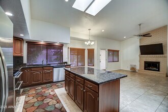 6009 E Monte Cristo Ave in Scottsdale, AZ - Building Photo - Building Photo