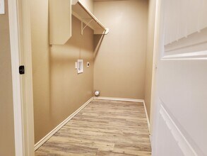 2102 E 10th St in Lubbock, TX - Building Photo - Building Photo