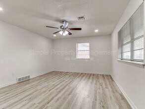 104 Marilyn Ave in Edmond, OK - Building Photo - Building Photo