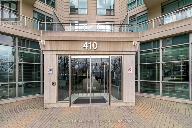 410 Queens Quay W in Toronto, ON - Building Photo - Building Photo