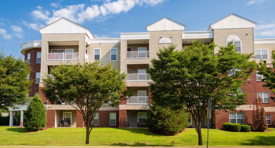 Villas at Metro Center in Nashville, TN - Foto de edificio