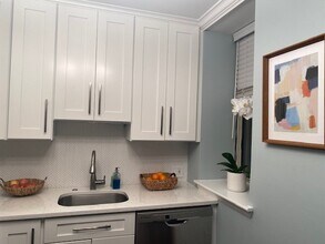 1308 Clifton St NW, Unit 111 in Washington, DC - Building Photo - Building Photo