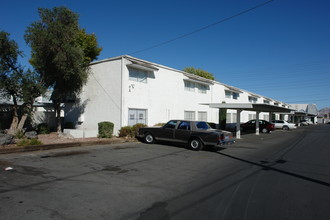 Bonanza Apartments in Las Vegas, NV - Building Photo - Building Photo