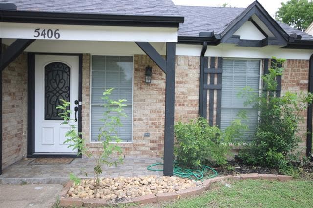 5406 Yaupon Dr in Arlington, TX - Building Photo - Building Photo