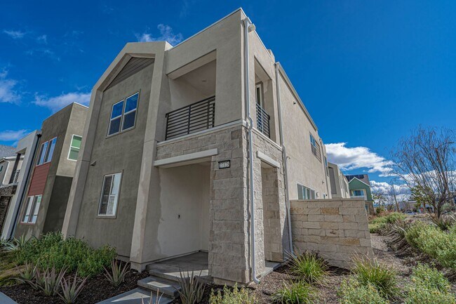 27128 W Scrub Oak Ct in Valencia, CA - Building Photo - Building Photo