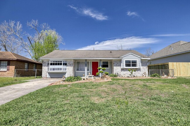 5727 Peacock St in Houston, TX - Building Photo - Building Photo