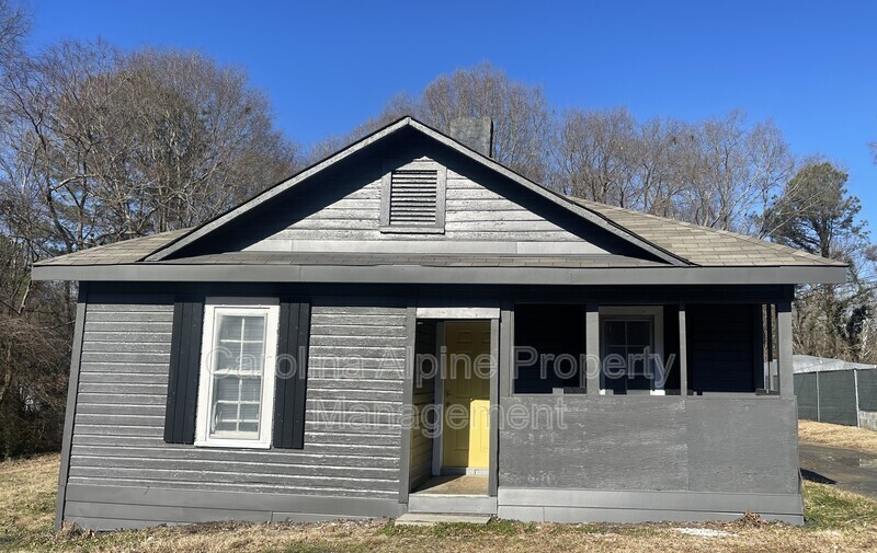 626 Clyde St in Gastonia, NC - Building Photo