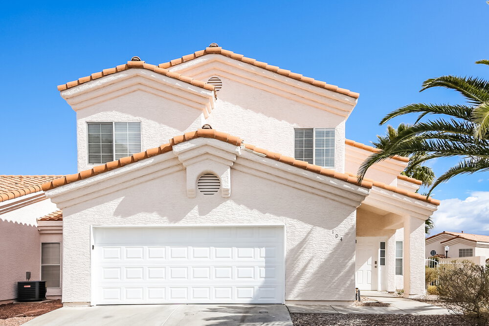 104 Escada Ln in Las Vegas, NV - Building Photo