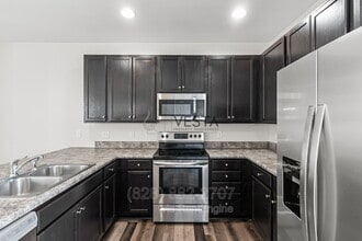 22 Greenly Ln in Fletcher, NC - Building Photo - Building Photo
