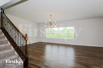 726 Winding Bluffs Dr in Fenton, MO - Building Photo - Building Photo