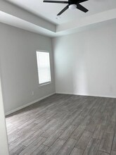 1507 Playa Dr, Unit Unit 2 in Weslaco, TX - Building Photo - Building Photo