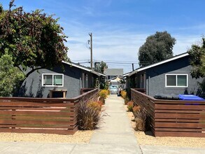 3673 Cherokee Ave, Unit 2 in San Diego, CA - Building Photo - Building Photo