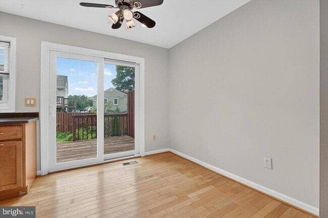 property at 23 Janwall Ct