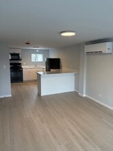 1020 S State St, Unit 2F in Lockport, IL - Building Photo - Building Photo