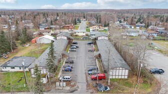 12332 End St in Anchorage, AK - Building Photo