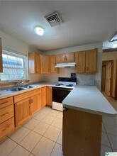 11 S Main St in Nazareth, PA - Building Photo - Building Photo