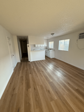 525 Jacmar Dr, Unit B in Montebello, CA - Building Photo - Building Photo