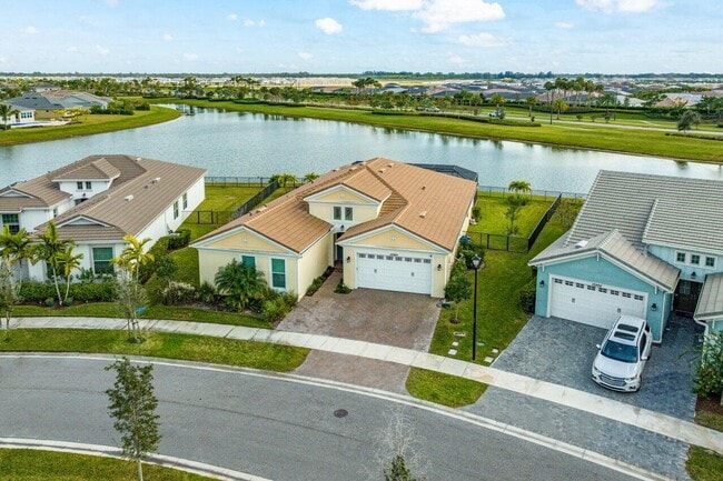property at 15964 Whippoorwill Cir