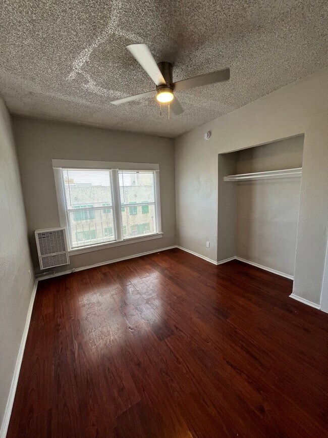 310 S Alvarado in Los Angeles, CA - Foto de edificio - Building Photo