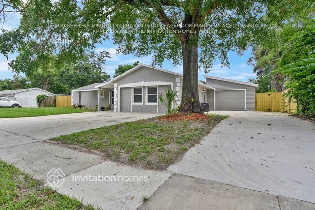 property at 5441 Windridge Ln