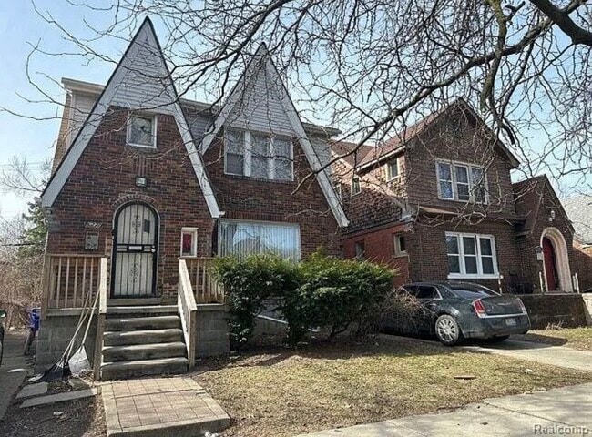 property at 5271 Drexel St