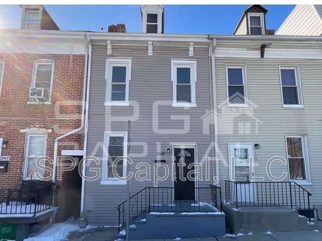 property at 360 S Pershing Ave