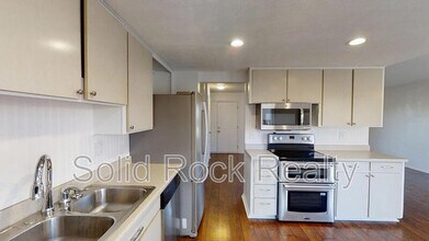 4811 Villa Cir in Colorado Springs, CO - Foto de edificio - Building Photo