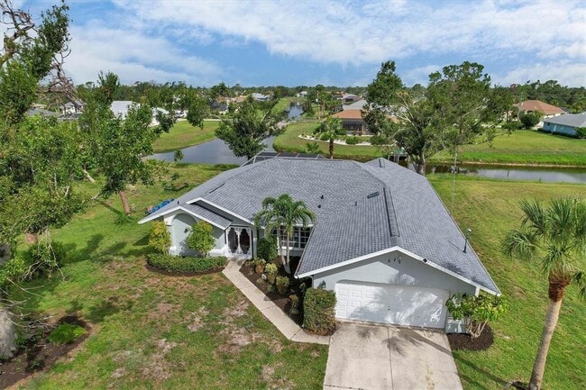 272 Broadmoor Ln in Rotonda West, FL - Building Photo - Building Photo