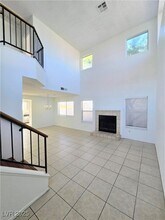 5797 Cedar Ave in Las Vegas, NV - Building Photo - Building Photo