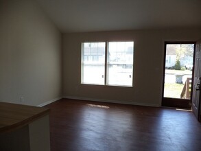 22 Cherry Acres Dr in Hampton, VA - Building Photo - Building Photo