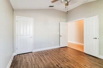 12313 Ridgedale Dr in Hudson, FL - Building Photo - Building Photo
