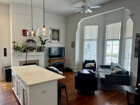 5 E 38th St, Unit 5 e 38th in Savannah, GA - Building Photo