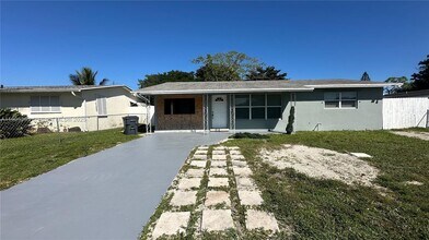 4131 Kirkland Ln in Lake Worth Beach, FL - Building Photo - Building Photo