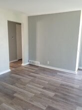 4941 N 56th St in Milwaukee, WI - Building Photo - Building Photo