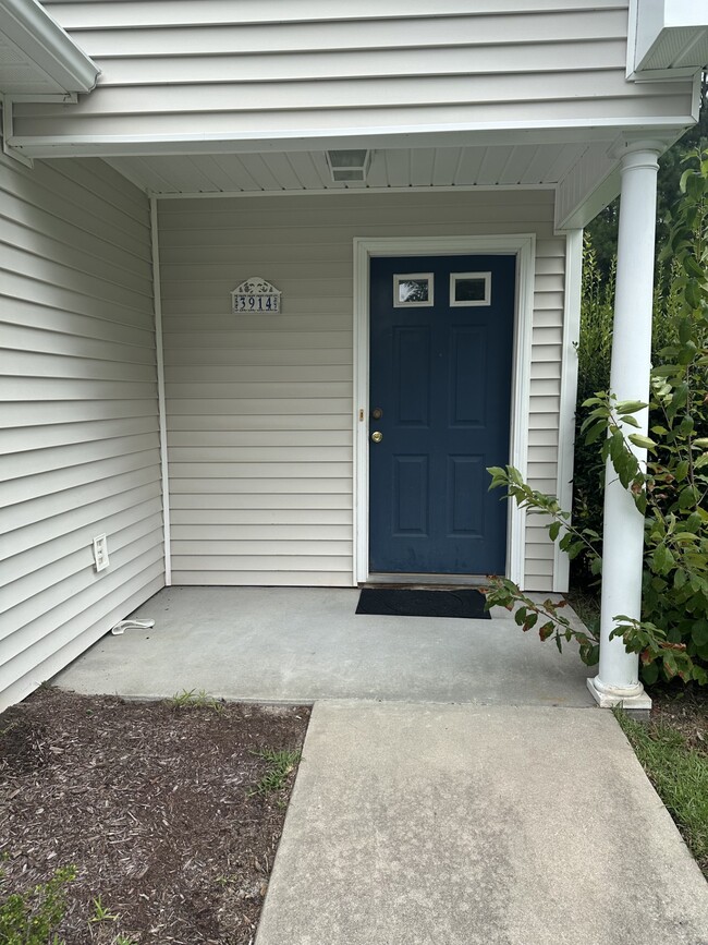 3914 Elizabeth Ave in New Bern, NC - Building Photo - Building Photo