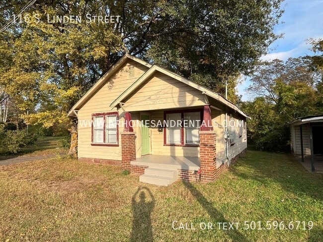 property at 116 S Linden St