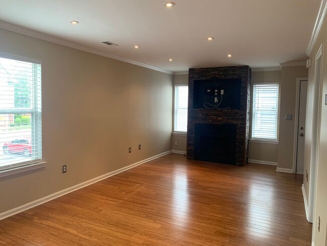 508 N Graham St in Charlotte, NC - Building Photo - Building Photo