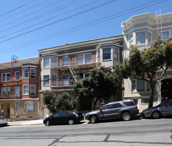 2245 Larkin St in San Francisco, CA - Building Photo - Building Photo