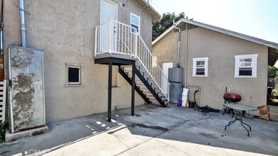 1829 1/2 E 63rd St in Los Angeles, CA - Building Photo - Building Photo